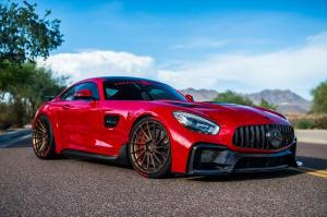 Mercedes-AMG GT получил прибавку к мощности и карбоновый обвес