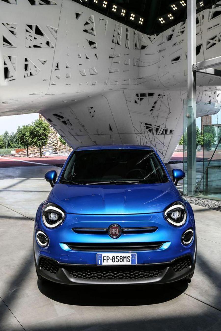 Кроссовер Fiat 500X обновился и получил трехцилиндровый турбомотор