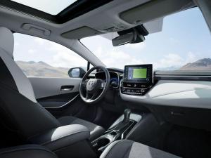2018 Toyota Corolla Touring Sports Hybrid