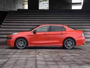 2018 LYNK&Co 03
