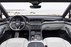 2018 Volkswagen Atlas Cross Sport Concept