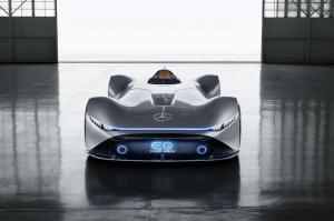 2018 Mercedes-Benz Vision EQ Silver Arrow