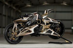 Mortagua-Fighter 8 - кастом-байк с мотором Suzuki GSX-R1100