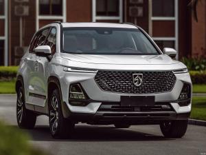 General Motors выпустил для Китая бюджетный кроссовер с очень брутальным дизайном