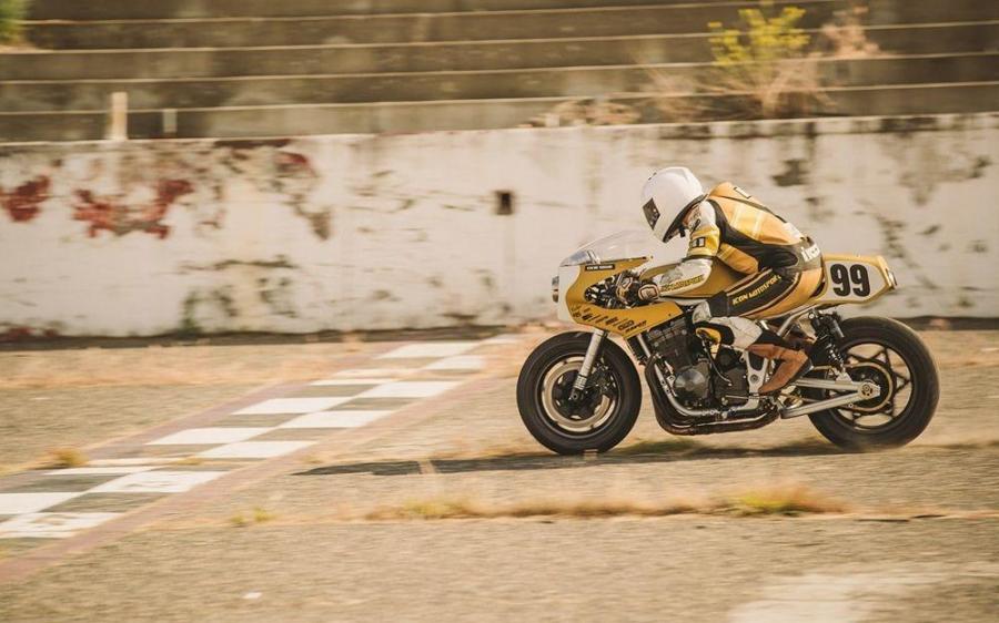 Suzuki Bandit Lucky Legend by Italian Dream Motorcycle