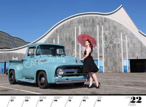 Girls & Legendary US Cars 2019