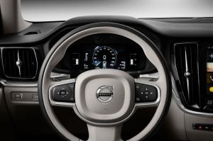 2018 Volvo V60 T5 Cross Country