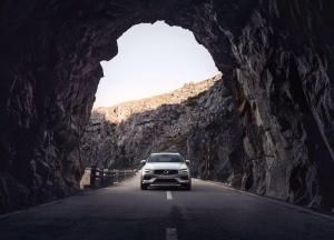2018 Volvo V60 T5 Cross Country