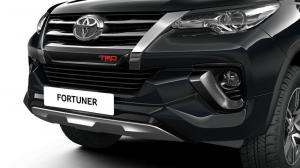 2018 Toyota Fortuner by TRD