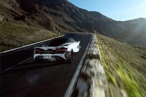 2018 McLaren 720S Coupe by Novitec Rosso