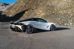 2018 McLaren 720S Coupe by Novitec Rosso