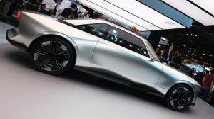 2018 Peugeot e-Legend Concept