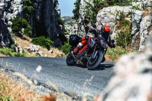 2019 KTM 1290 Super Duke GT