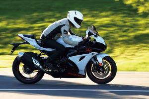 2019 Suzuki GSX-R1000