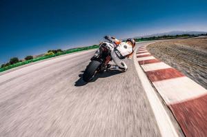 2019 KTM 1290 Super Duke R