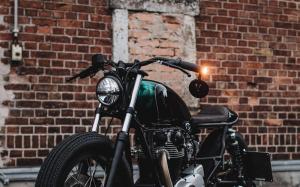 1981 Yamaha XS650 Bengali by Hookie Co.
