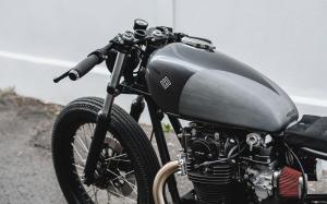 1981 Yamaha XS650 Whippet by Hookie Co.