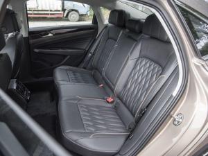 2018 Volkswagen Passat L