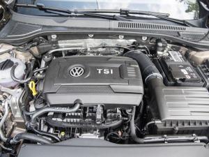 2018 Volkswagen Passat L