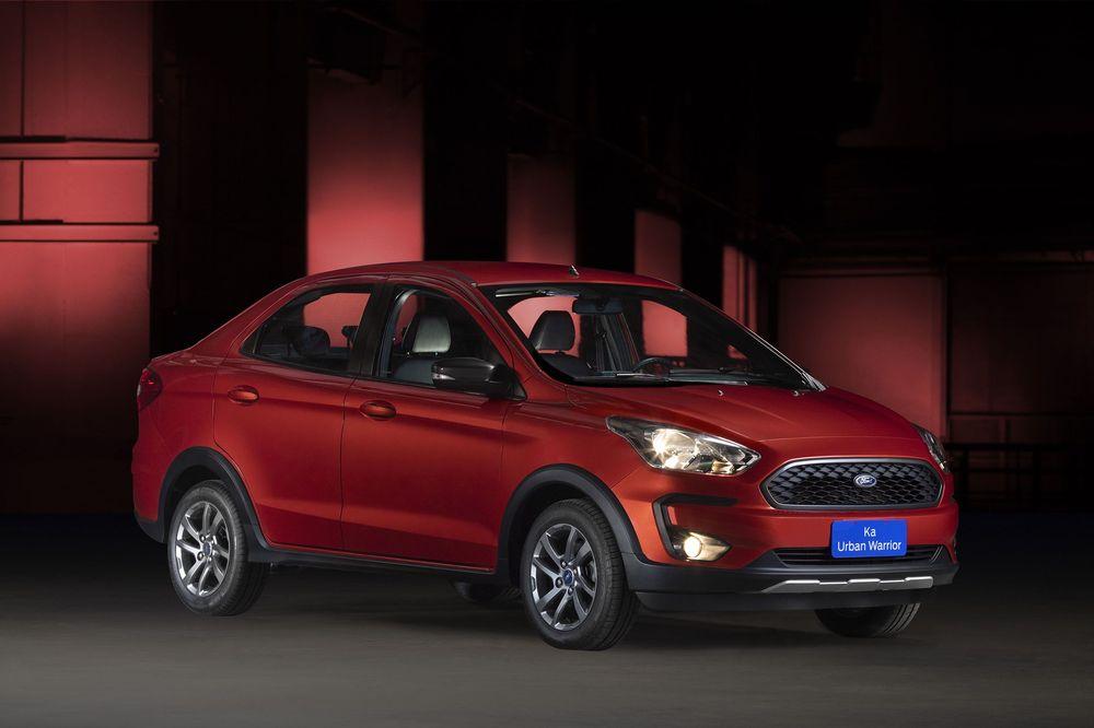 Ford представил маленький вседорожный седан