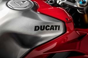 2019 Ducati Panigale V4 R