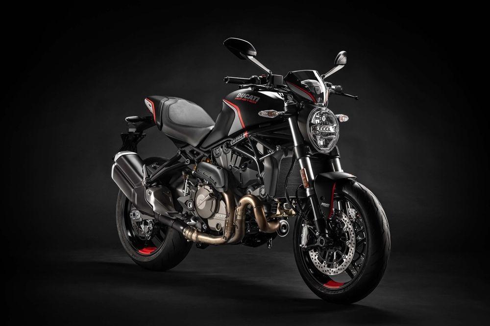 Нейкед Ducati Monster 821 Stealth
