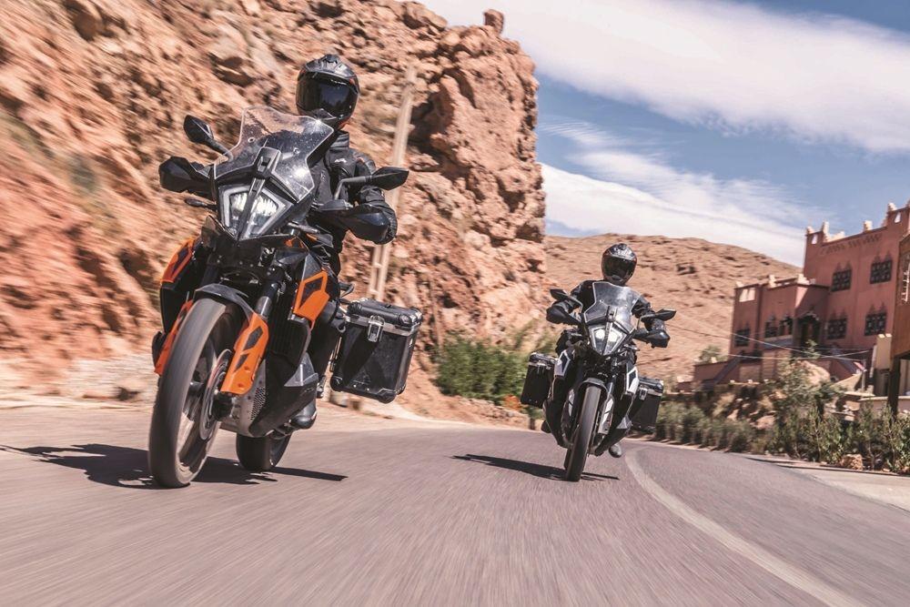 Новые турэндуро KTM 790 Adventure / KTM 790 Adventure R