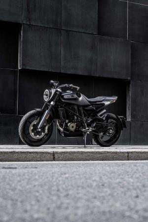 2019 Husqvarna Svartpilen 701