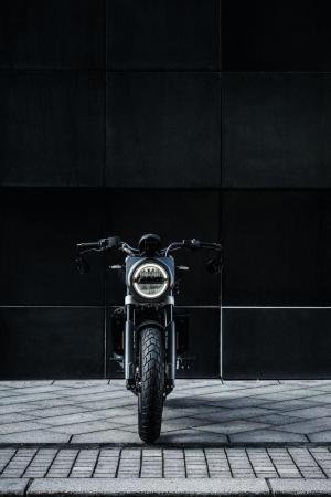 2019 Husqvarna Svartpilen 701