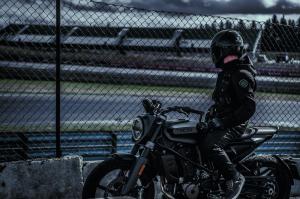 2019 Husqvarna Svartpilen 701