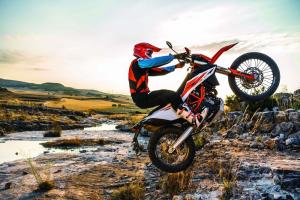 2019 KTM 690 Enduro R