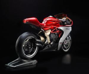 2018 MV Agusta Superveloce 800
