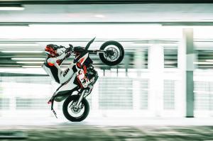 2019 KTM 690 SMC R