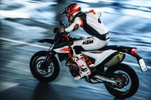 2019 KTM 690 SMC R