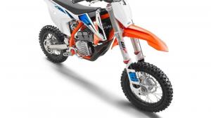 2018 KTM SX-E 5