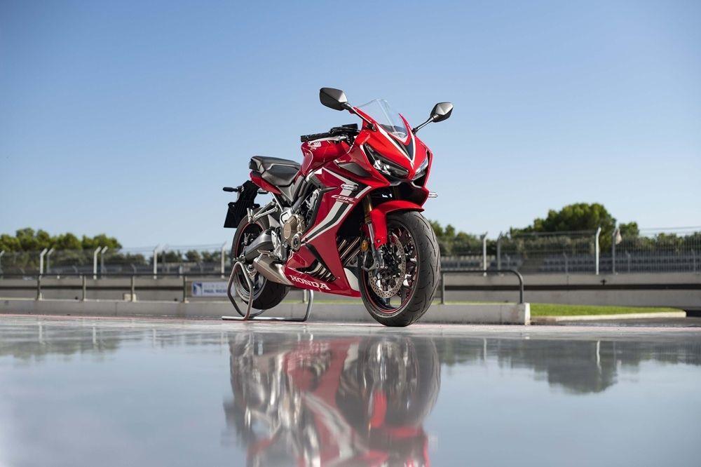 Новый мотоцикл Honda CBR650R
