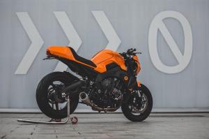 2018 Yamaha MT-10 by deBolex Engineering