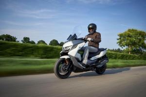 Скутер BMW C400GT