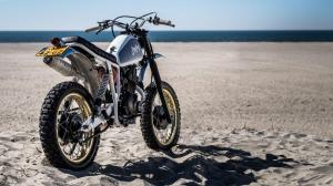 1983 Suzuki DR500 Surf Tracker by RH Motorcycles