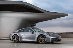 2019 Porsche 911 Carrera 4S