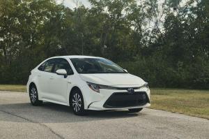 2019 Toyota Corolla Hybrid Sedan