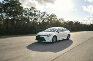 2019 Toyota Corolla Hybrid Sedan