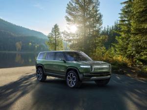 Стартап Rivian представил вторую модель — полноразмерный кроссовер