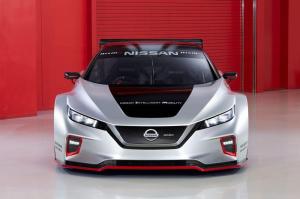 Nissan Leaf второго поколения превратили в гоночный электрокар