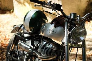 2018 Royal Enfield Classic 500 by BAAK