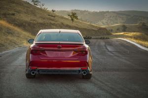 2019 Toyota Avalon TRD