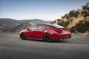 2019 Toyota Avalon TRD