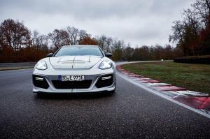 2018 Porsche Panamera Turbo S E-Hybrid Sport Turismo Grand GT by TechArt