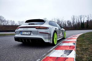 2018 Porsche Panamera Turbo S E-Hybrid Sport Turismo Grand GT by TechArt