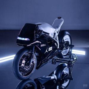 1995 Ducati 916 Concord by Impuls